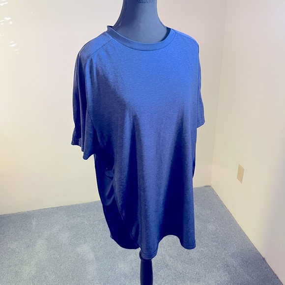 2/$16 🍄 Men’s Head Athletic Shirt - Picture 1 of 5